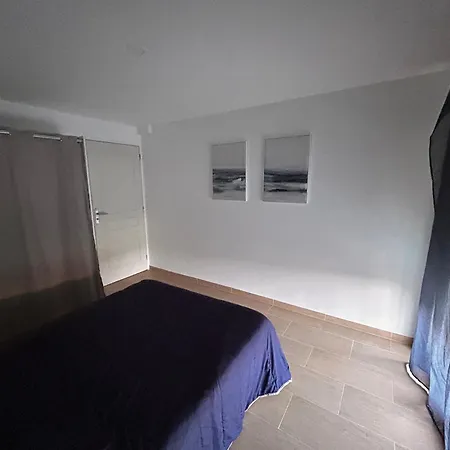 La Belle Vie F4 Bord De Avec Jardin Apartmán *