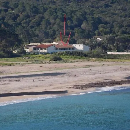 La Belle Vie F4 Bord De Avec Jardin * Calcatoggio (Corsica)