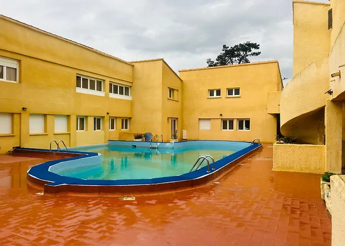 La Belle Vie F4 Bord De Avec Jardin